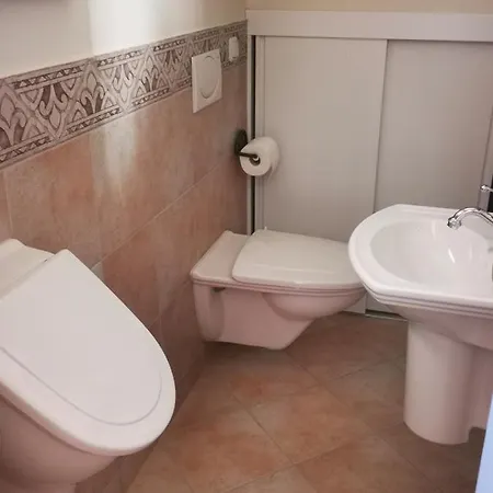 Vinodolsun Mediterran * Bribir (Primorje-Gorski Kotar)